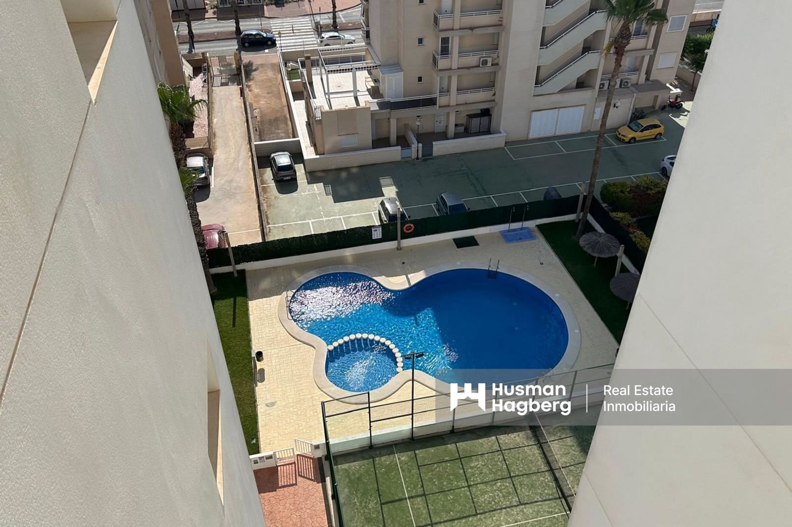 Apartamento de 2 habitaciones en Guardamar del Segura en venta con piscina - 259.000 € (Ref: 9417724)