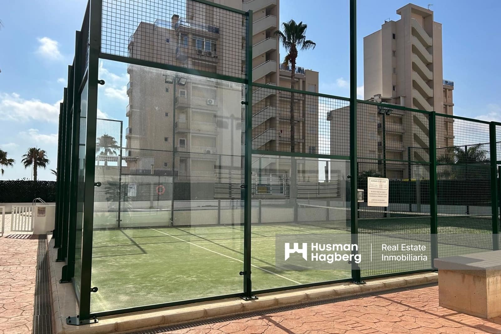 Apartamento de 2 habitaciones en Guardamar del Segura en venta con piscina - 259.000 € (Ref: 9417724)