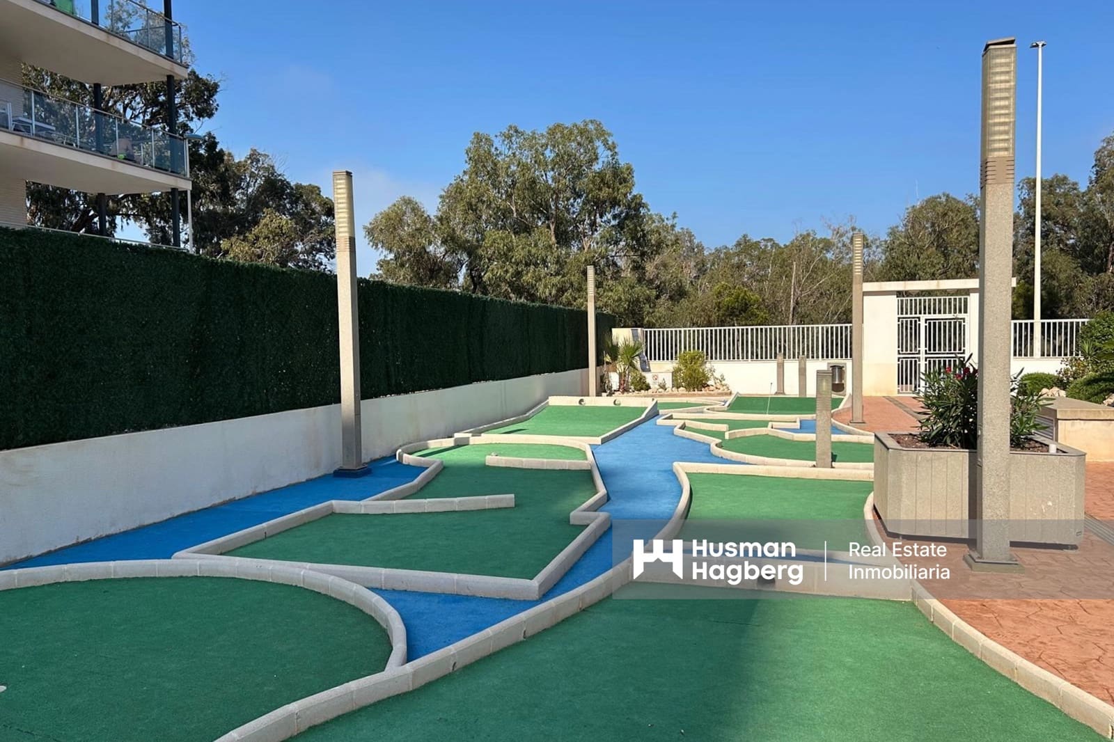 Apartamento de 2 habitaciones en Guardamar del Segura en venta con piscina - 259.000 € (Ref: 9417724)