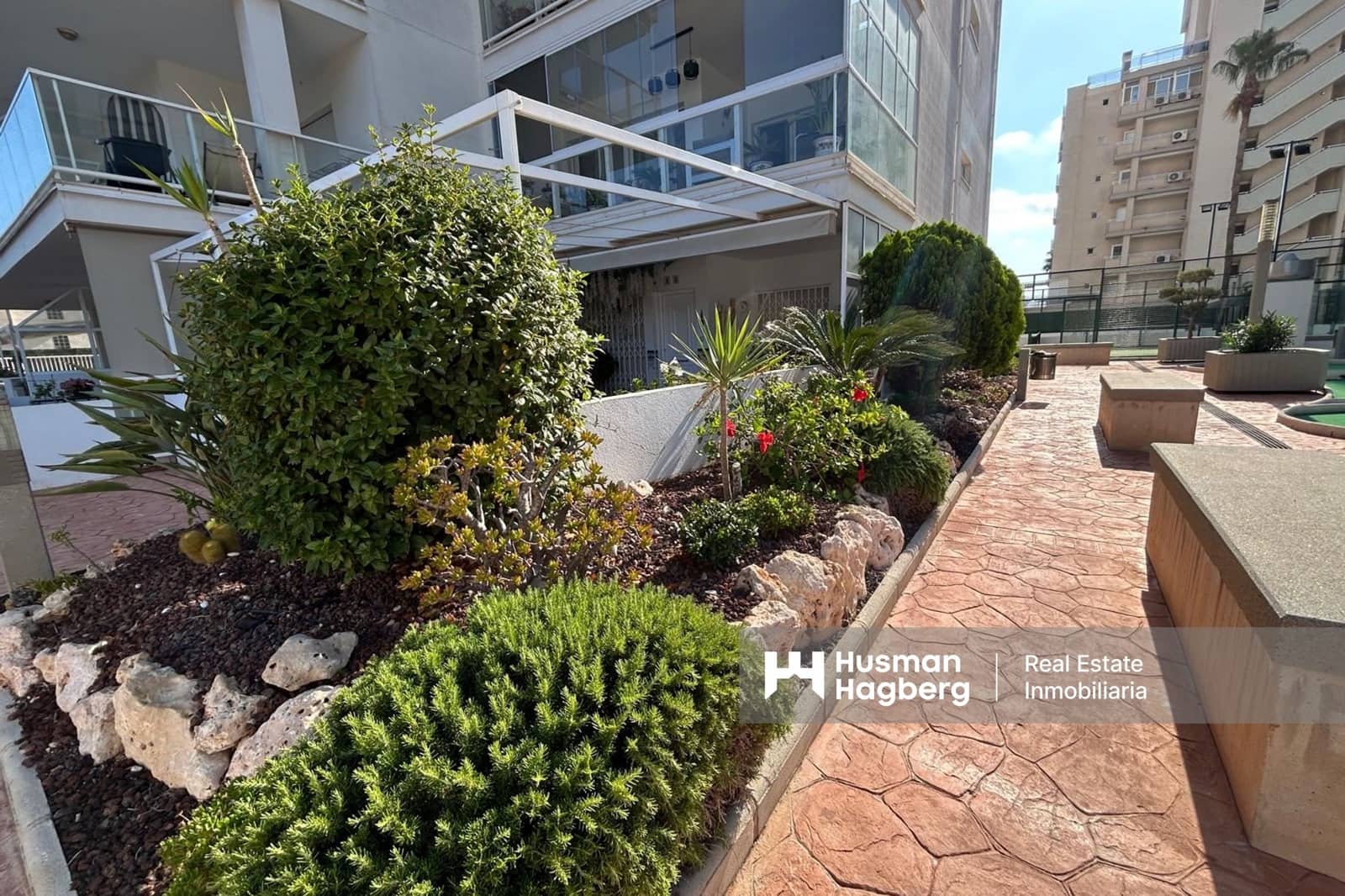 Apartamento de 2 habitaciones en Guardamar del Segura en venta con piscina - 259.000 € (Ref: 9417724)