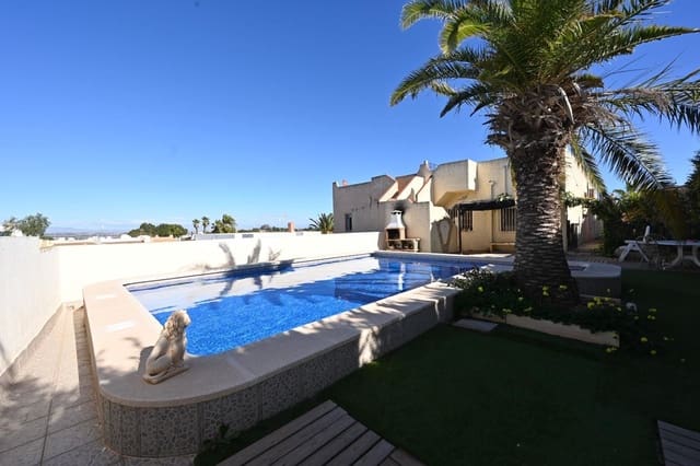 Casa de 2 habitaciones en Los Altos en venta con piscina - 280.000 € (Ref: 9417726)
