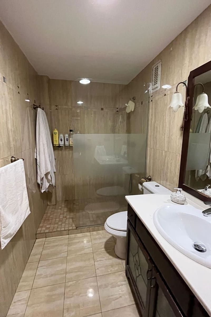 3 sovrum Lägenhet till salu i Alicante stad med pool - 268 000 € (Ref: 9417727)