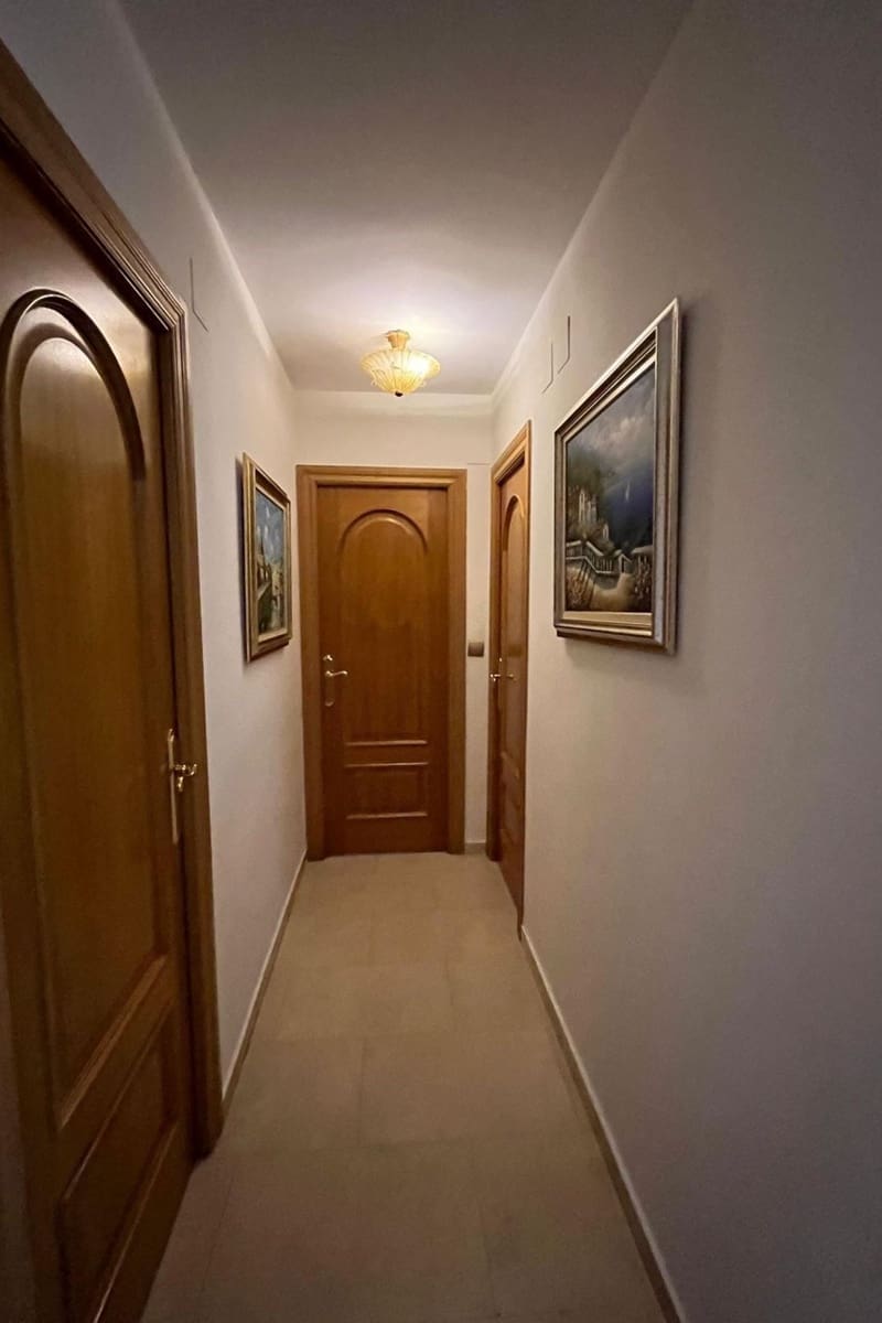 3 sovrum Lägenhet till salu i Alicante stad med pool - 268 000 € (Ref: 9417727)