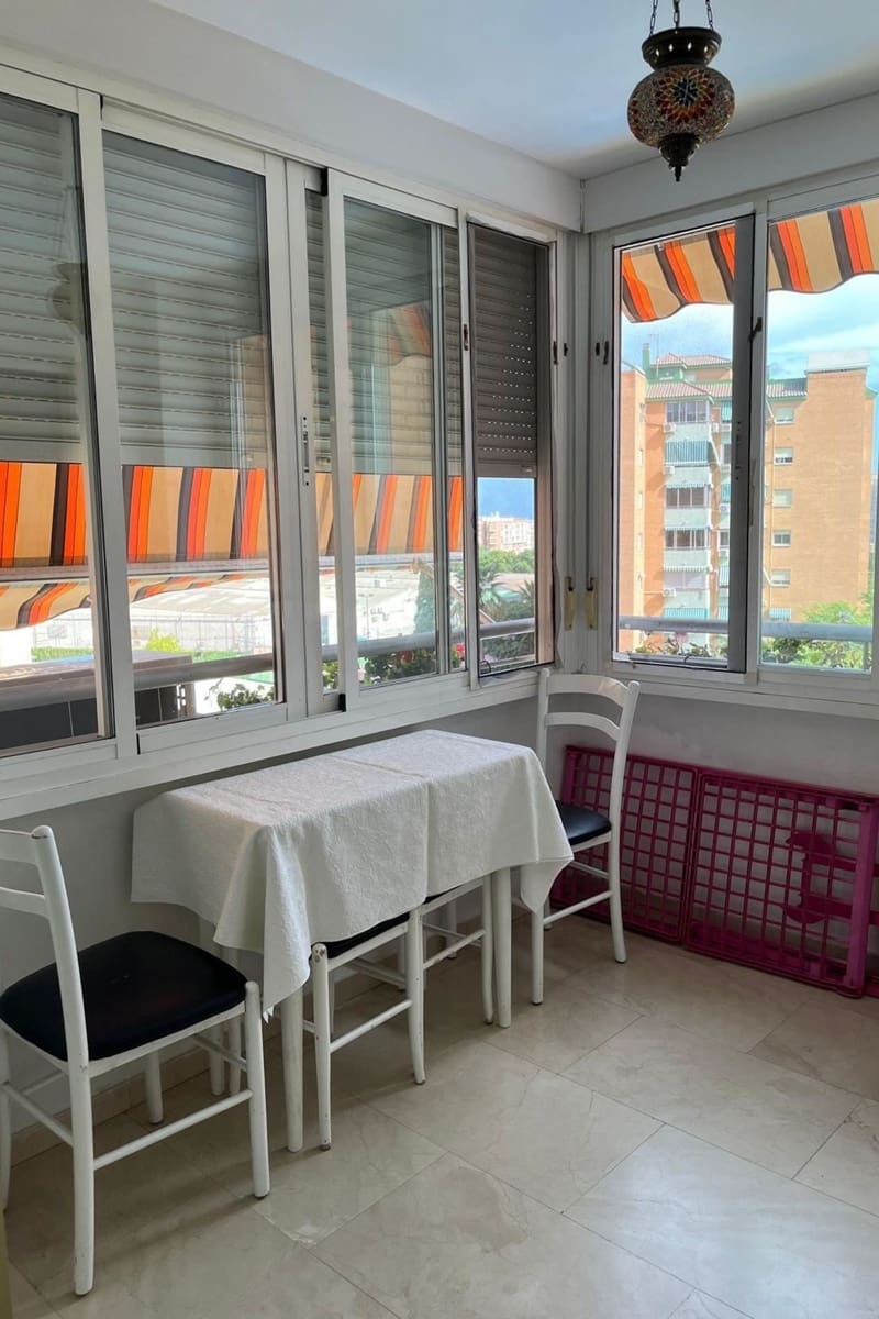 3 sovrum Lägenhet till salu i Alicante stad med pool - 268 000 € (Ref: 9417727)