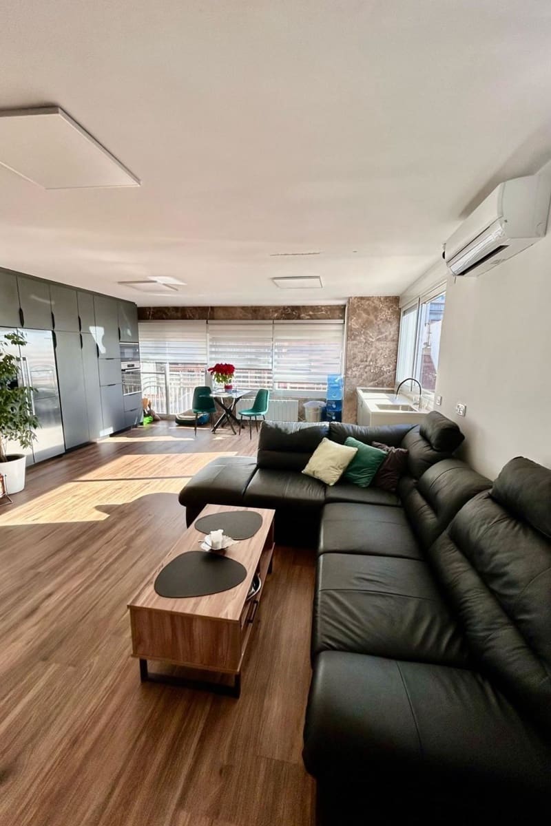 1 soverom Leilighet til salgs i Alicante by - € 300 000 (Ref: 9417728)