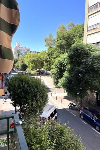 3 quarto Apartamento para venda em Benalúa, Alicante cidade - 250 000 € (Ref: 9417729)