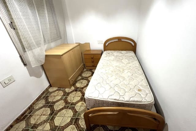 3 quarto Apartamento para venda em Benalúa, Alicante cidade - 250 000 € (Ref: 9417729)