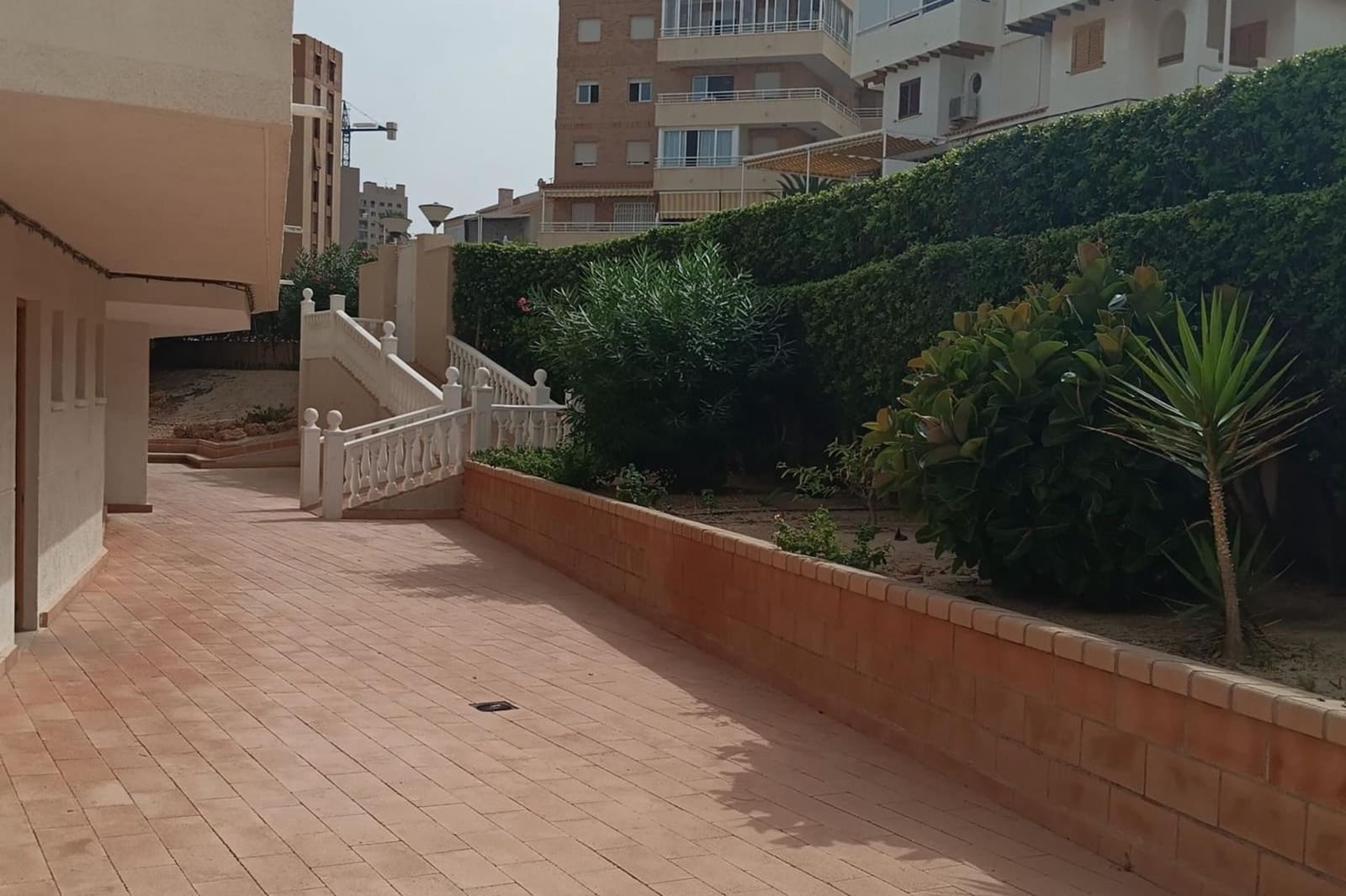 2 soverom Leilighet til salgs i Arenales del Sol med svømmebasseng - € 243 000 (Ref: 9417731)