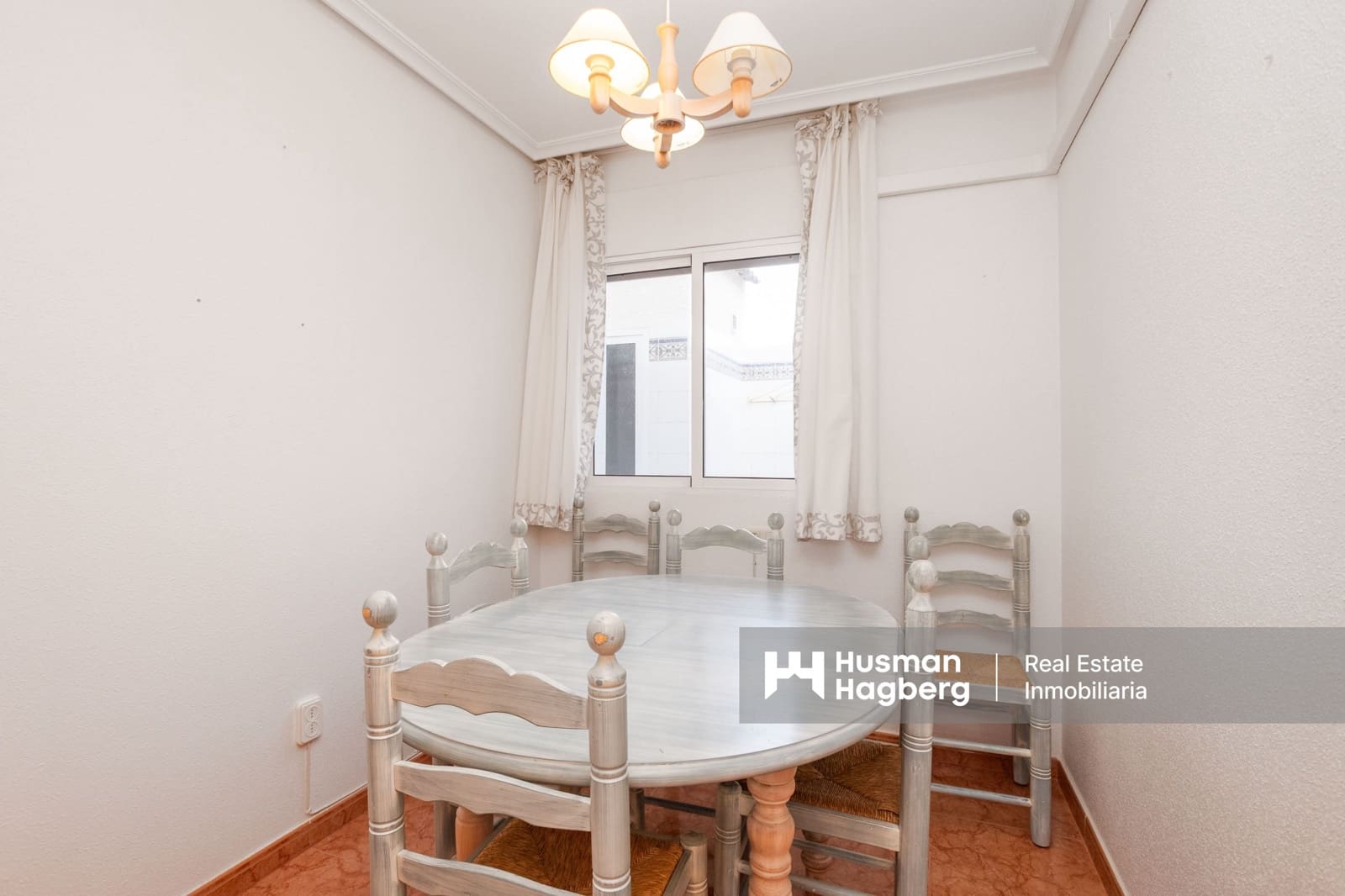 Casa de 3 habitaciones en Torre de la Horadada en venta - 249.000 € (Ref: 9417732)