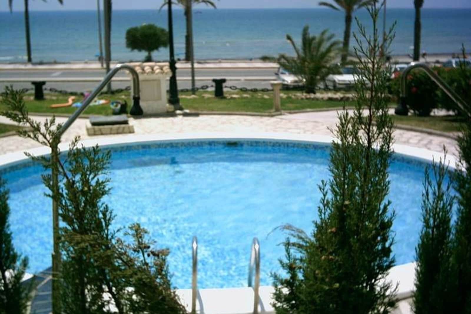 2 soveværelse Lejlighed til salg i Santa Pola med swimmingpool - € 246.000 (Ref: 9421553)