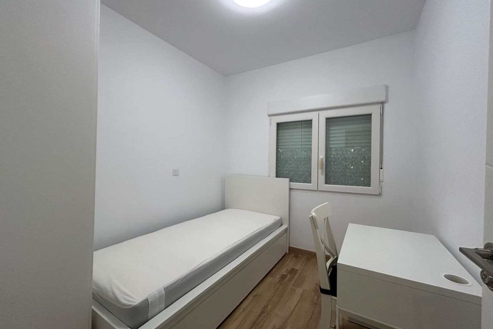 5 makuuhuone Huoneisto myytävänä paikassa Alicante kaupunki - 258 000 € (Ref: 9431770)