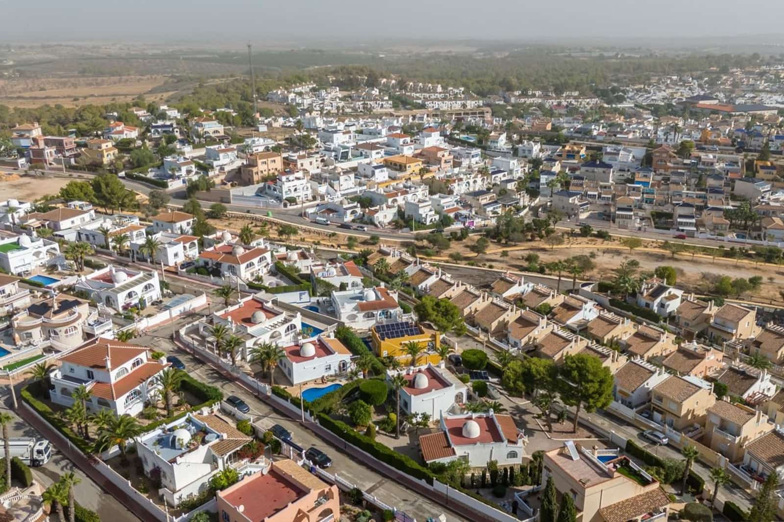 Apartamento de 2 habitaciones en La Florida en venta con piscina - 299.500 € (Ref: 9431771)