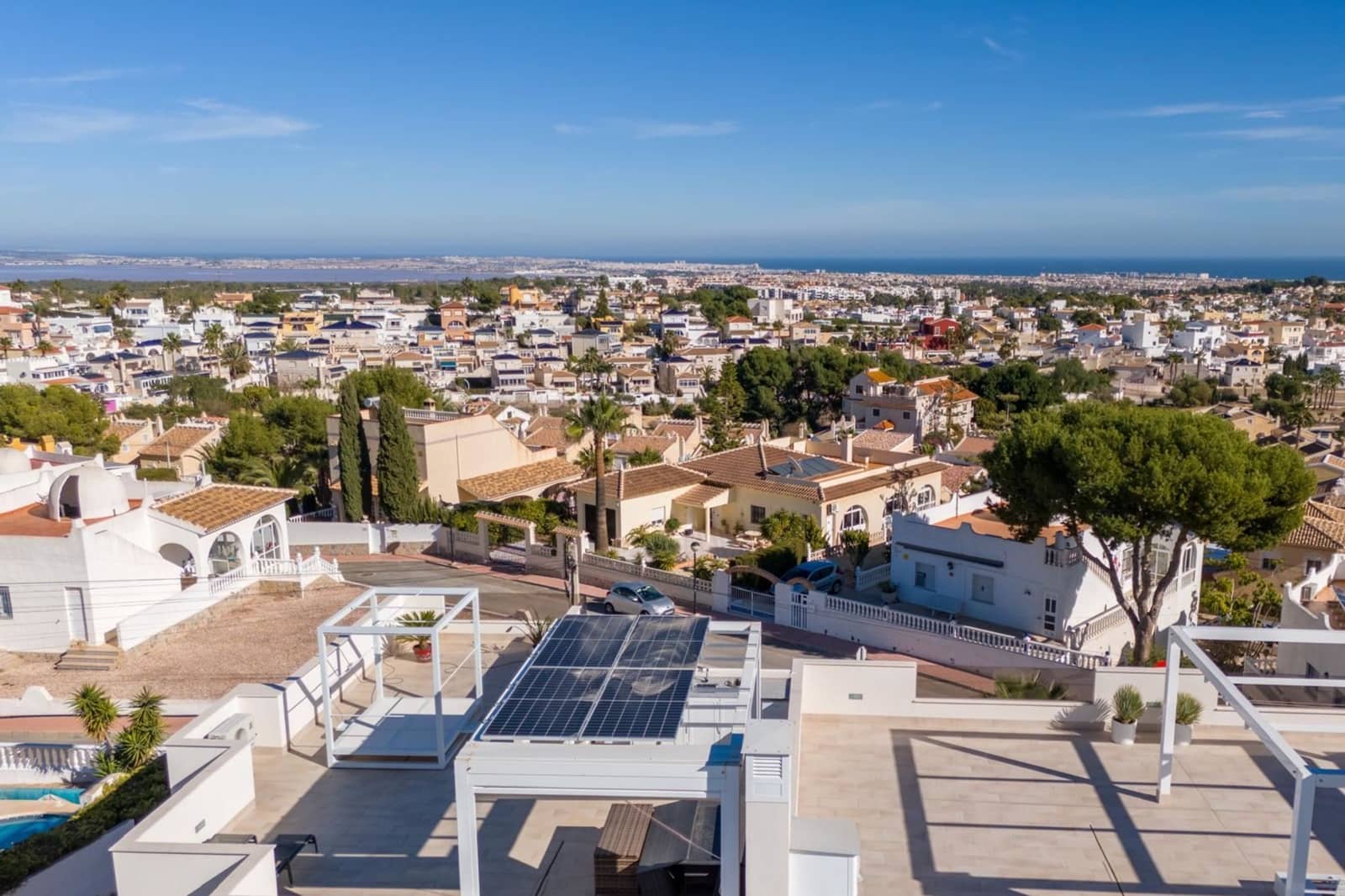 Apartamento de 2 habitaciones en La Florida en venta con piscina - 299.500 € (Ref: 9431771)