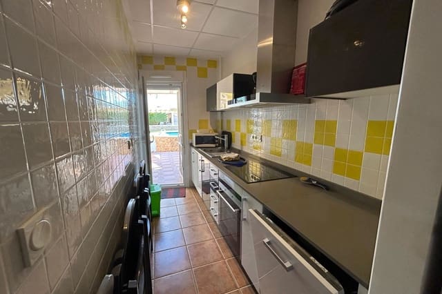 2 soverom Hus til salgs i Mil Palmeras, Pilar de la Horadada med svømmebasseng - € 239 000 (Ref: 9432001)