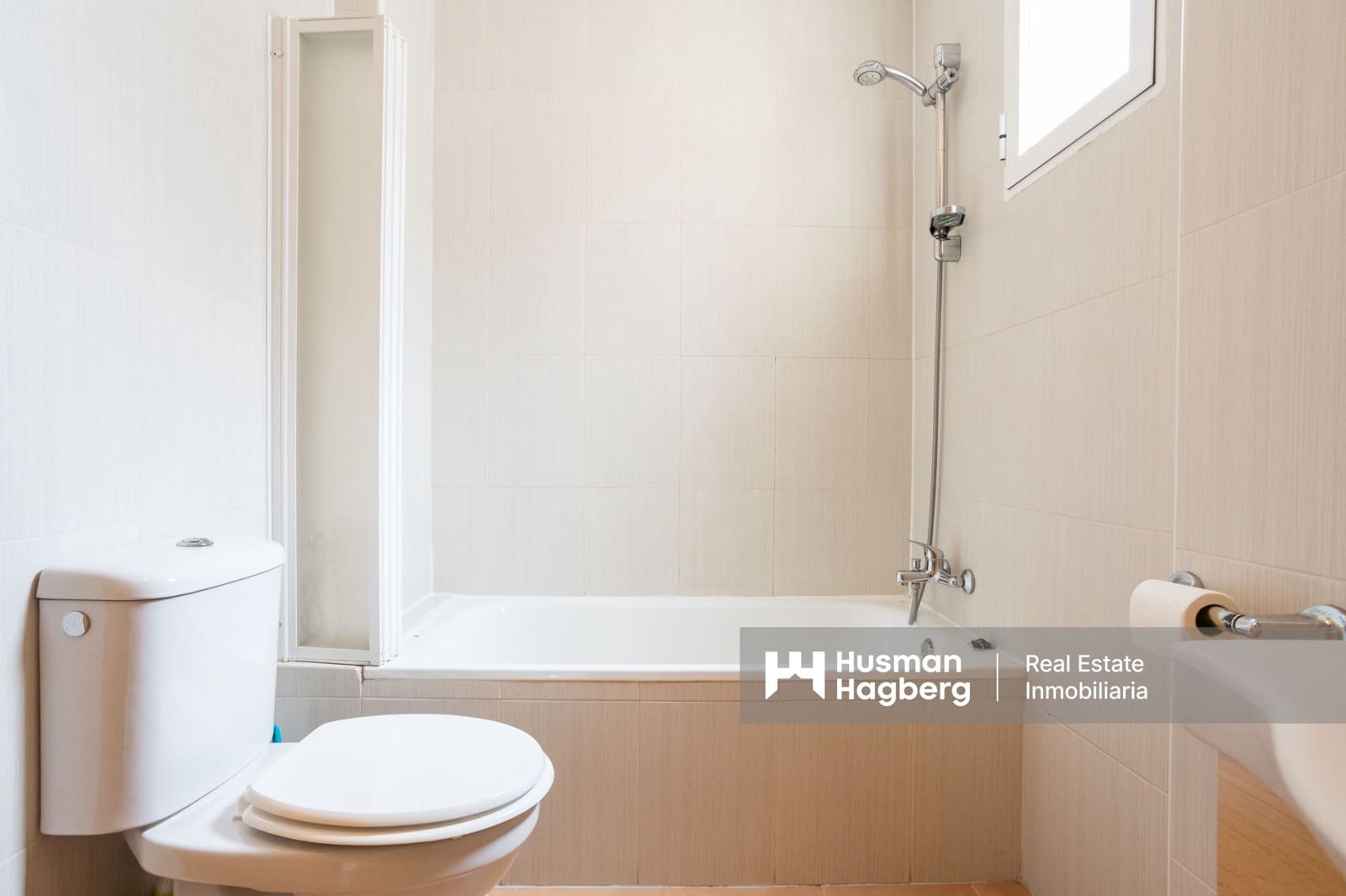 3 quarto Casa em Banda para venda em Villamartin com piscina - 249 000 € (Ref: 9432431)