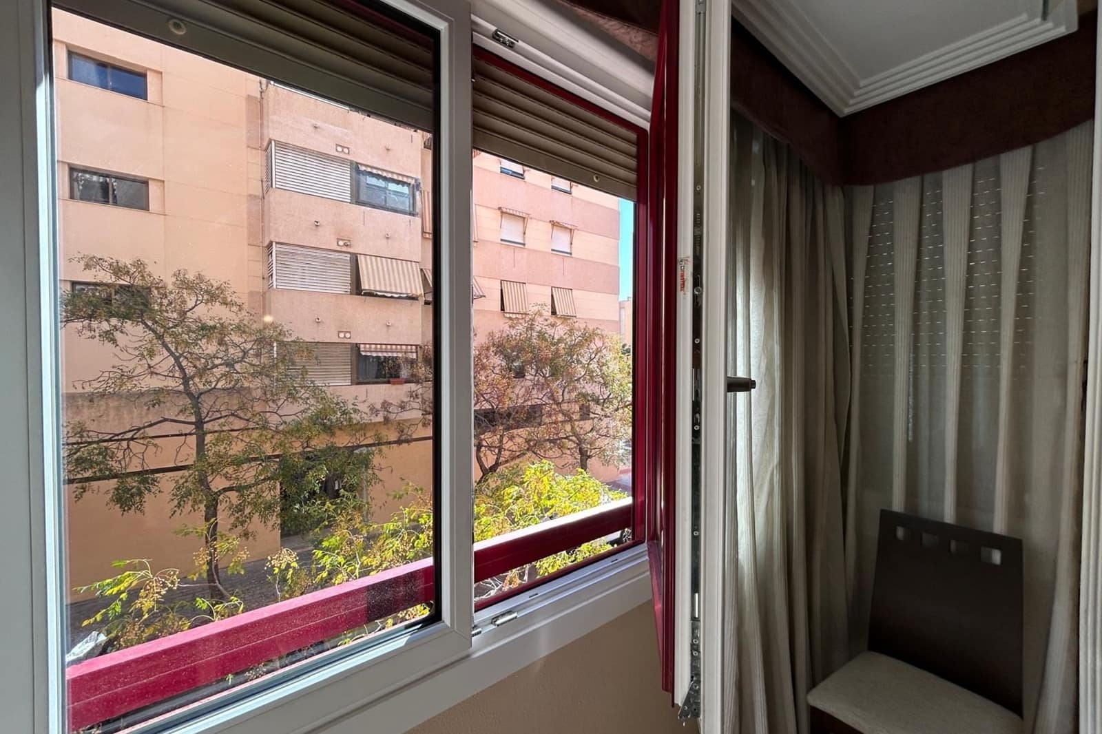 3 sypialnia Apartament na sprzedaż w Miasto Alicante / Alacant z basenem - 299 000 € (Ref: 9432432)