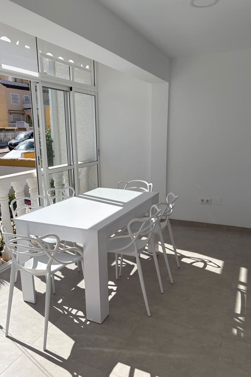 3 sovrum Hus till salu i Gran Alacant med pool - 275 000 € (Ref: 9432530)