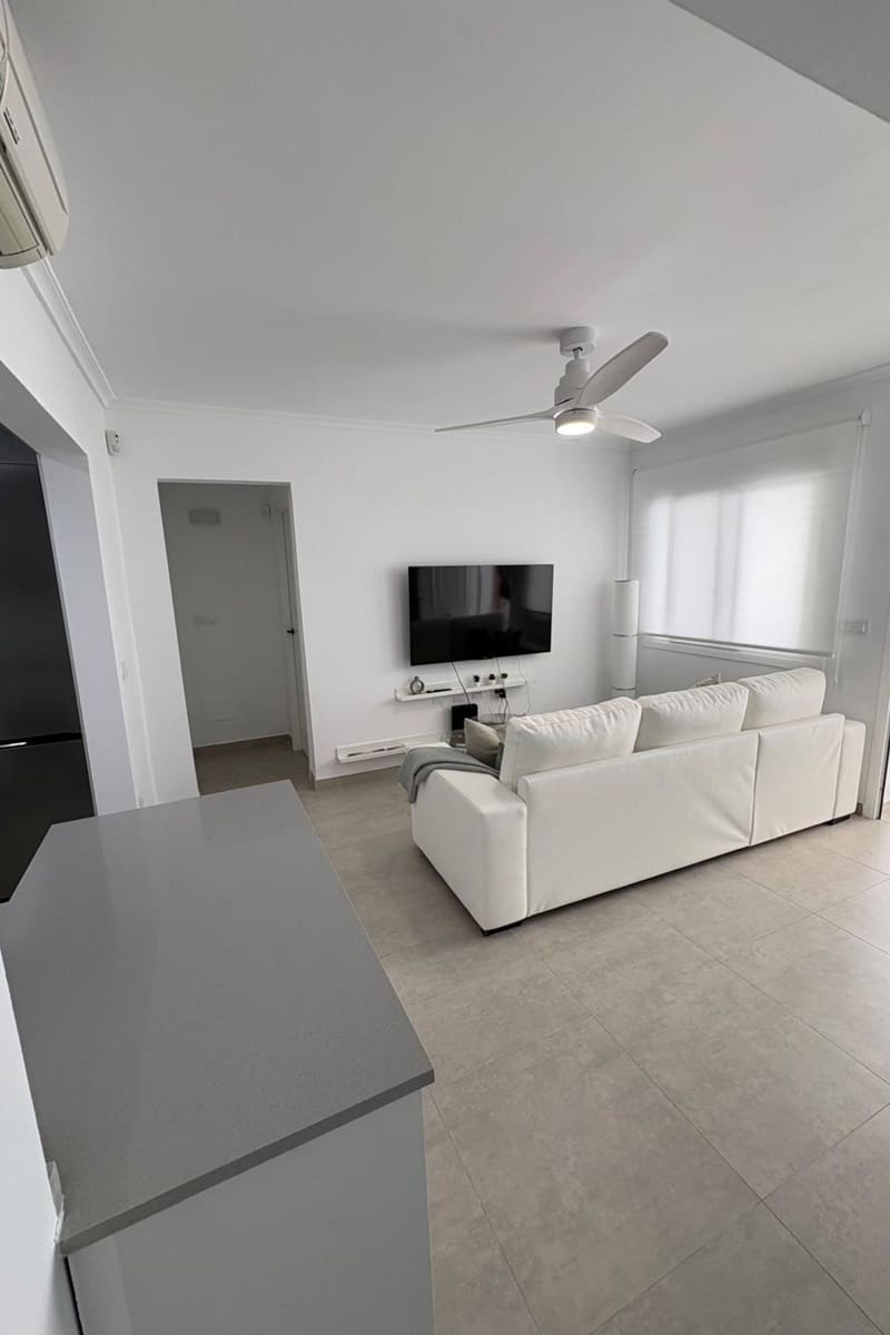 3 sovrum Hus till salu i Gran Alacant med pool - 275 000 € (Ref: 9432530)