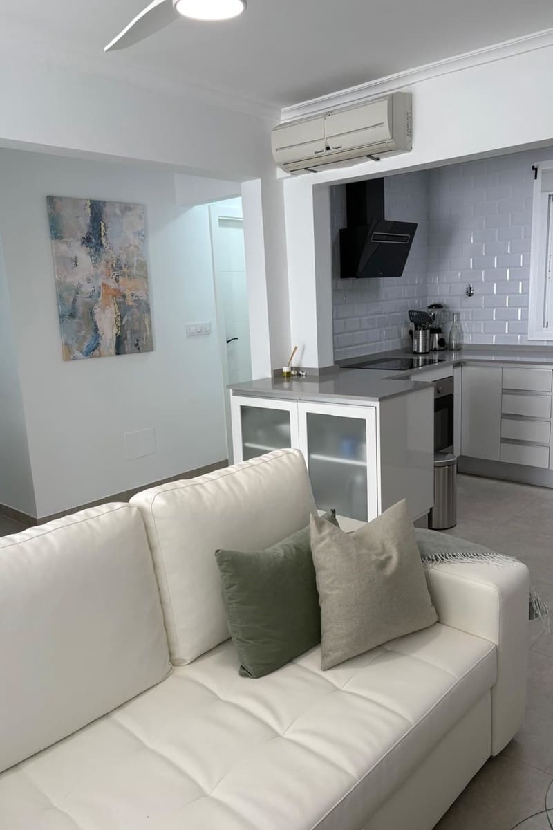 3 sovrum Hus till salu i Gran Alacant med pool - 275 000 € (Ref: 9432530)