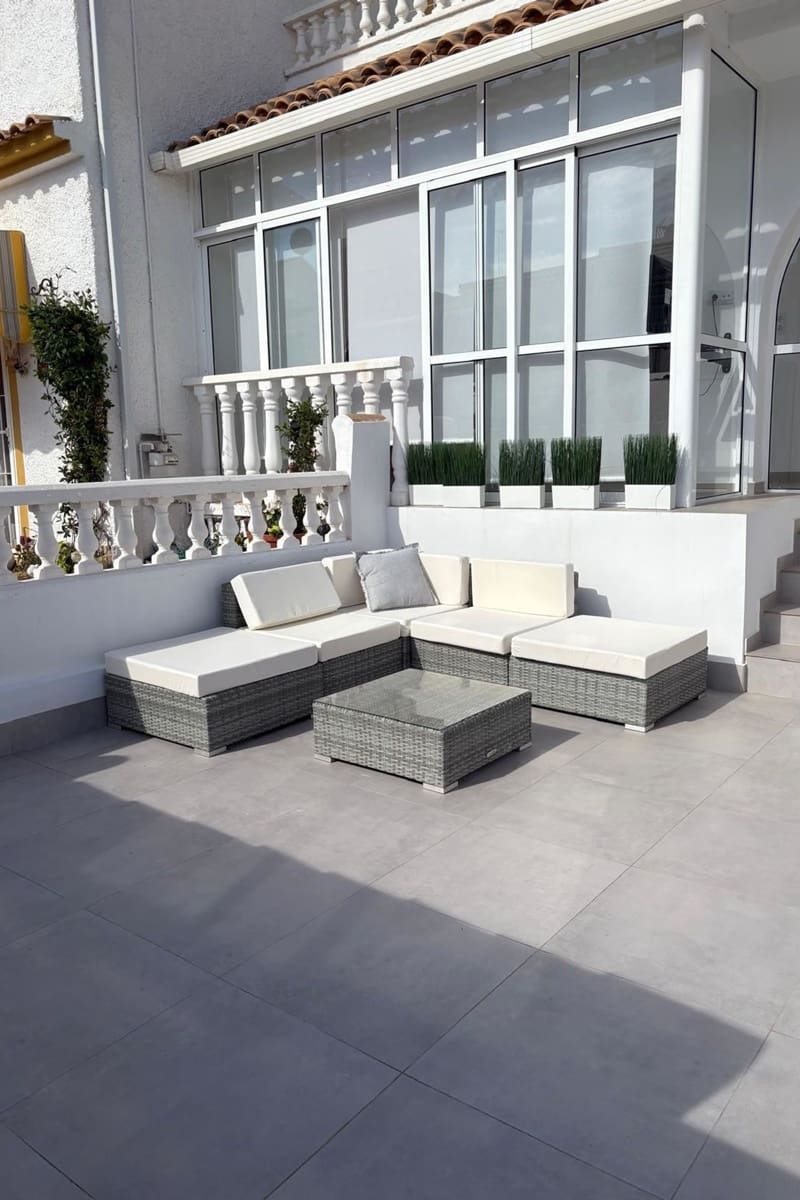 3 sovrum Hus till salu i Gran Alacant med pool - 275 000 € (Ref: 9432530)