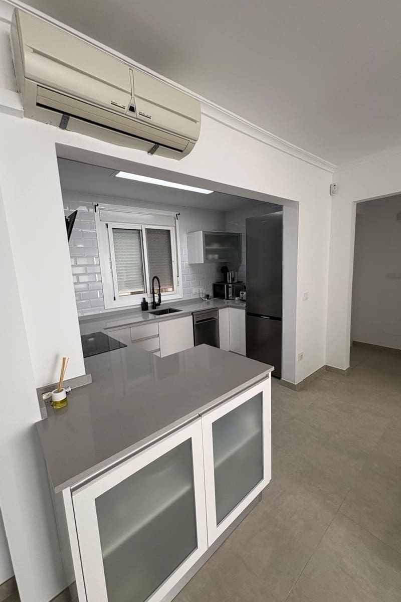 3 sovrum Hus till salu i Gran Alacant med pool - 275 000 € (Ref: 9432530)