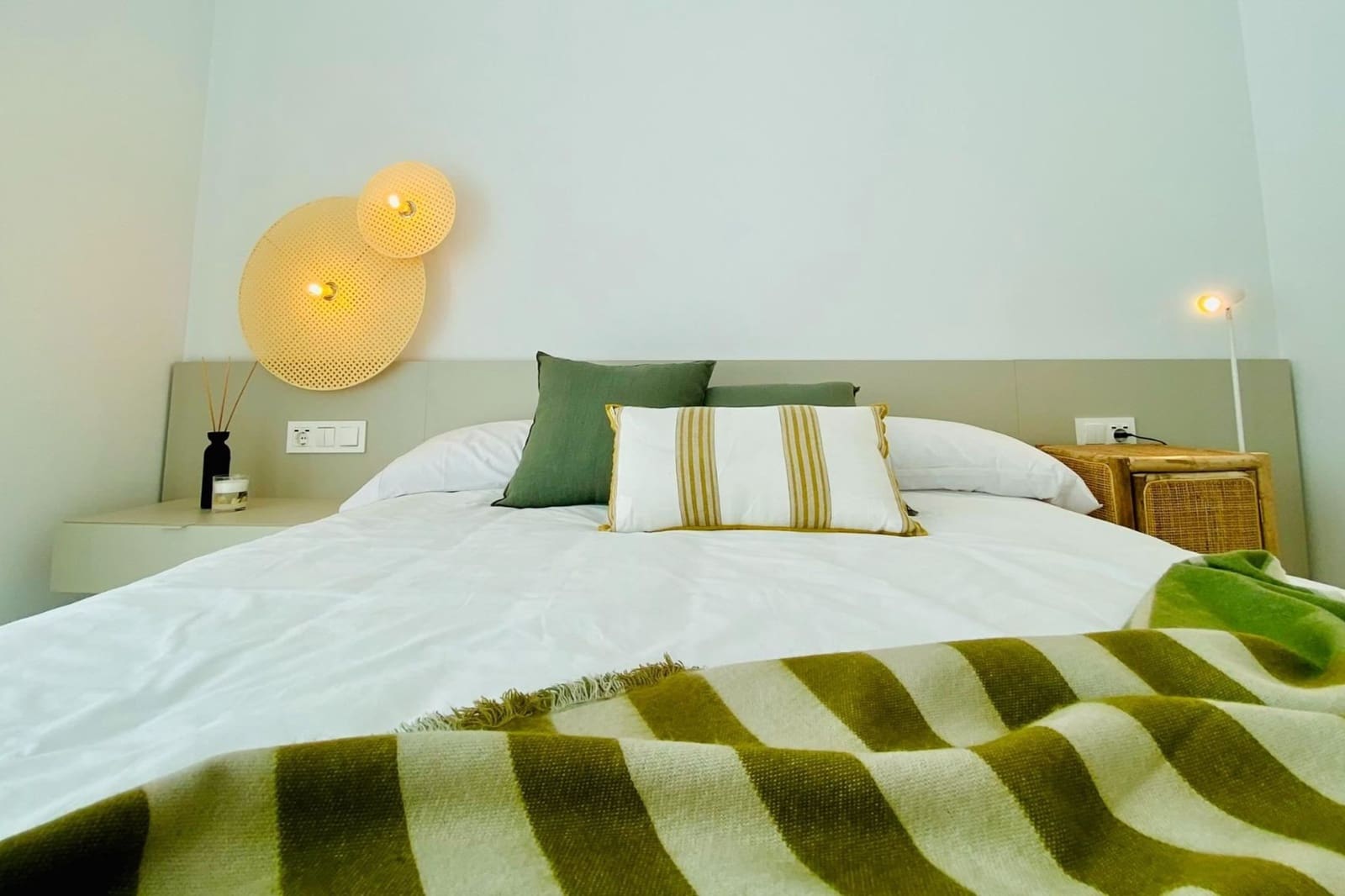 3 bedroom Apartment for sale in Pilar de la Horadada with pool - € 395,900 (Ref: 9434649)