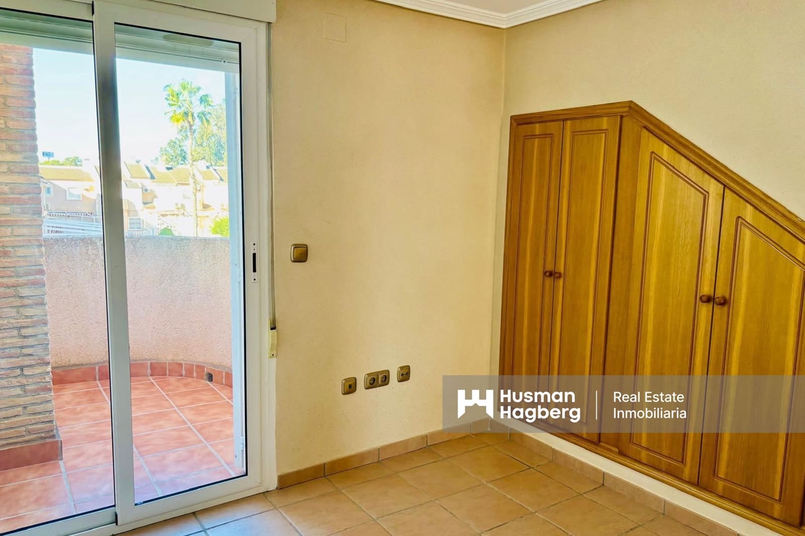 3 sovrum Hus till salu i Mil Palmeras med pool - 320 000 € (Ref: 9436291)