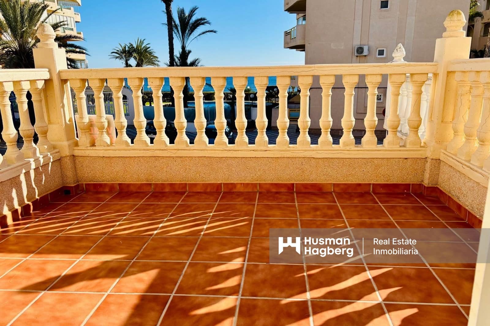 3 sovrum Hus till salu i Mil Palmeras med pool - 320 000 € (Ref: 9436291)