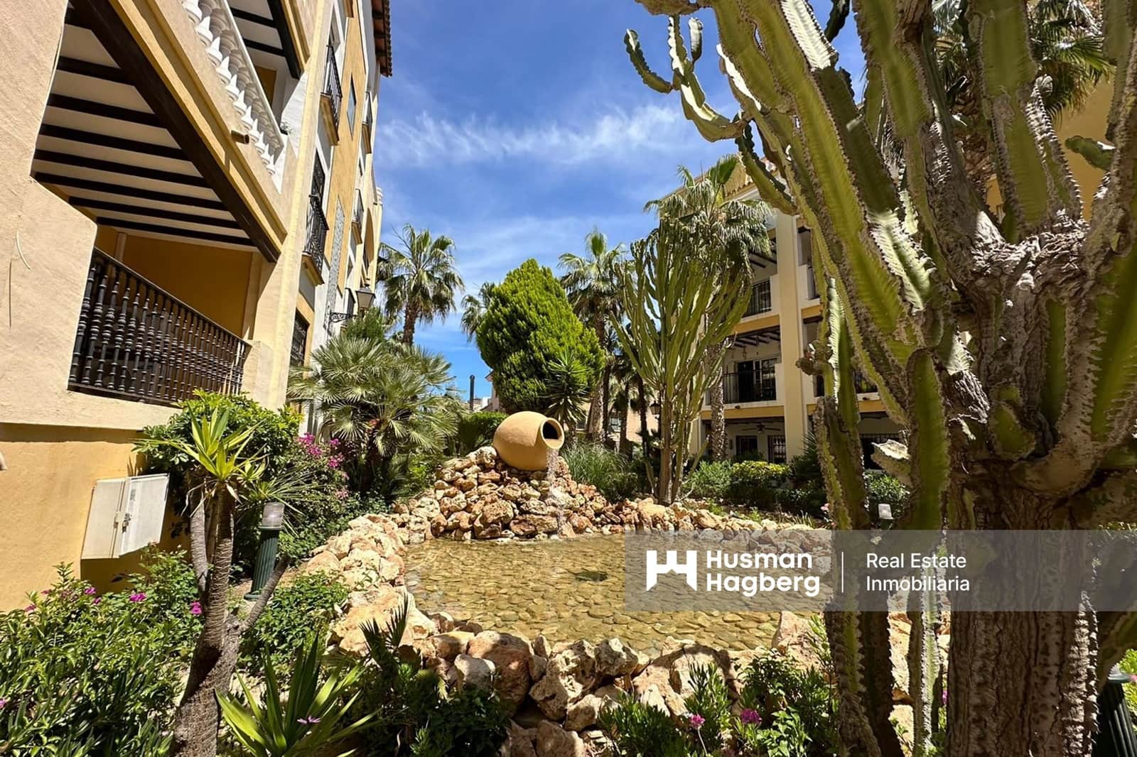 3 sovrum Lägenhet till salu i Torrevieja med pool - 349 000 € (Ref: 9436292)