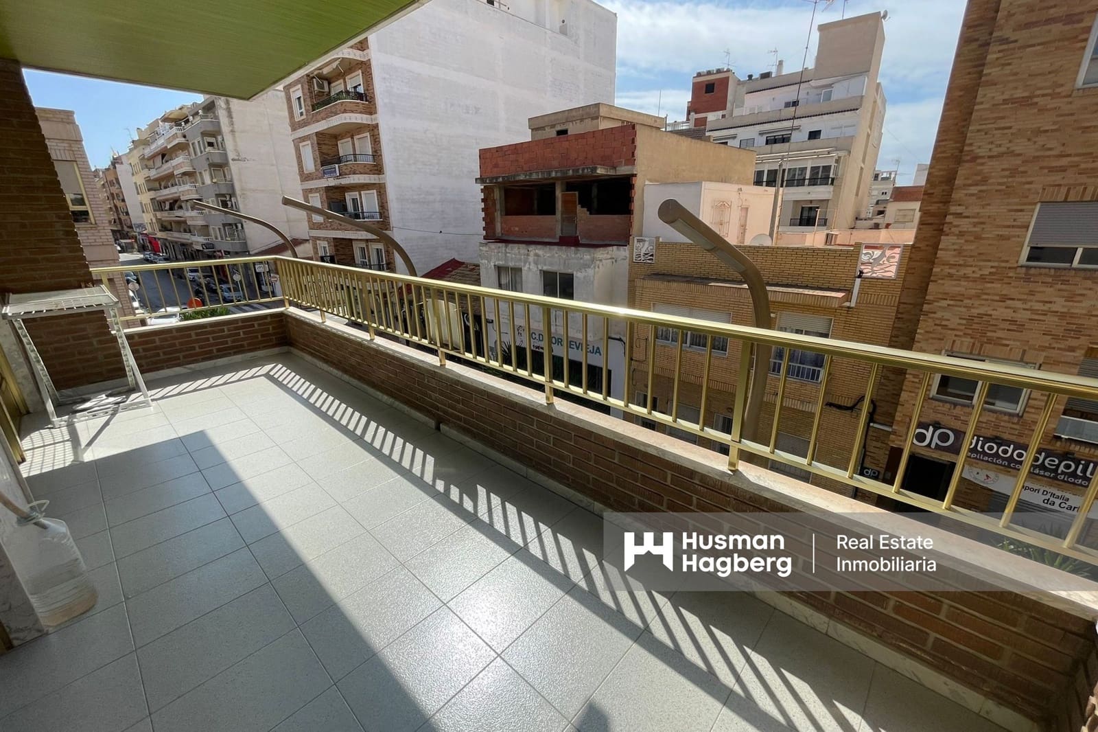 4 sovrum Lägenhet till salu i Torrevieja - 319 000 € (Ref: 9436294)