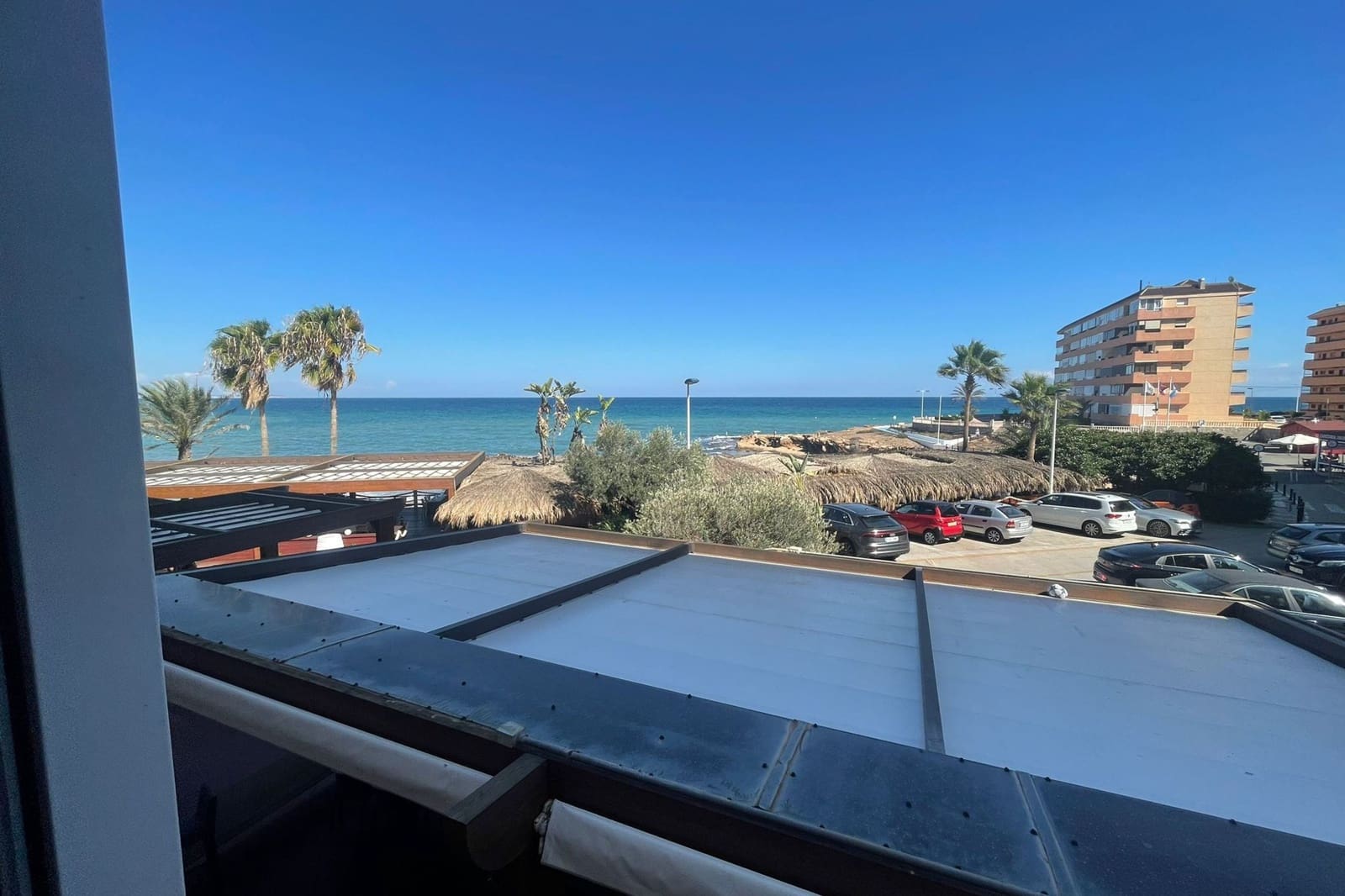 Lägenhet till salu i Torrevieja - 110 000 € (Ref: 9436295)