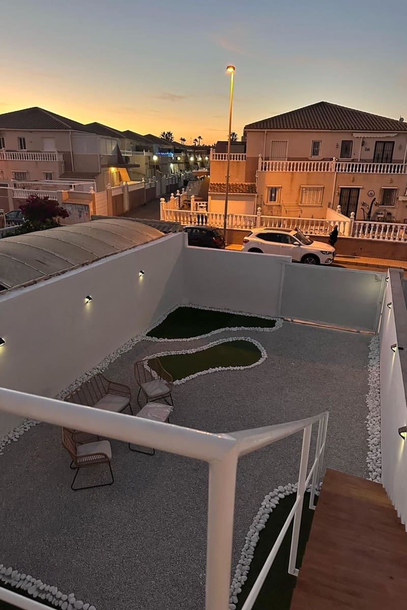 2 soverom Leilighet til salgs i Cabo Roig - € 162 000 (Ref: 9436298)