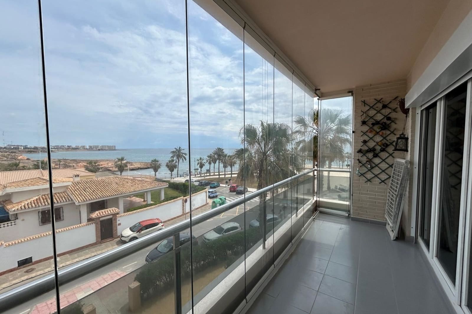 3 sovrum Lägenhet till salu i Playa Flamenca med pool - 340 000 € (Ref: 9438575)