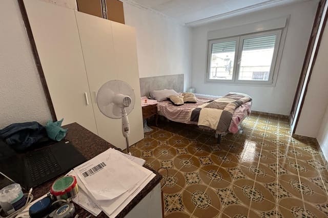 4 soverom Leilighet til salgs i Barrio del Centro, Alicante by - € 324 500 (Ref: 9438577)