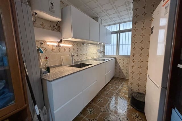 4 soverom Leilighet til salgs i Barrio del Centro, Alicante by - € 324 500 (Ref: 9438577)