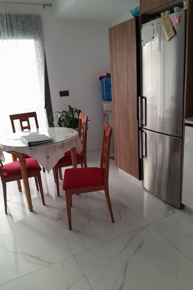 3 sovrum Lägenhet till salu i Torrevieja med pool - 319 000 € (Ref: 9438578)