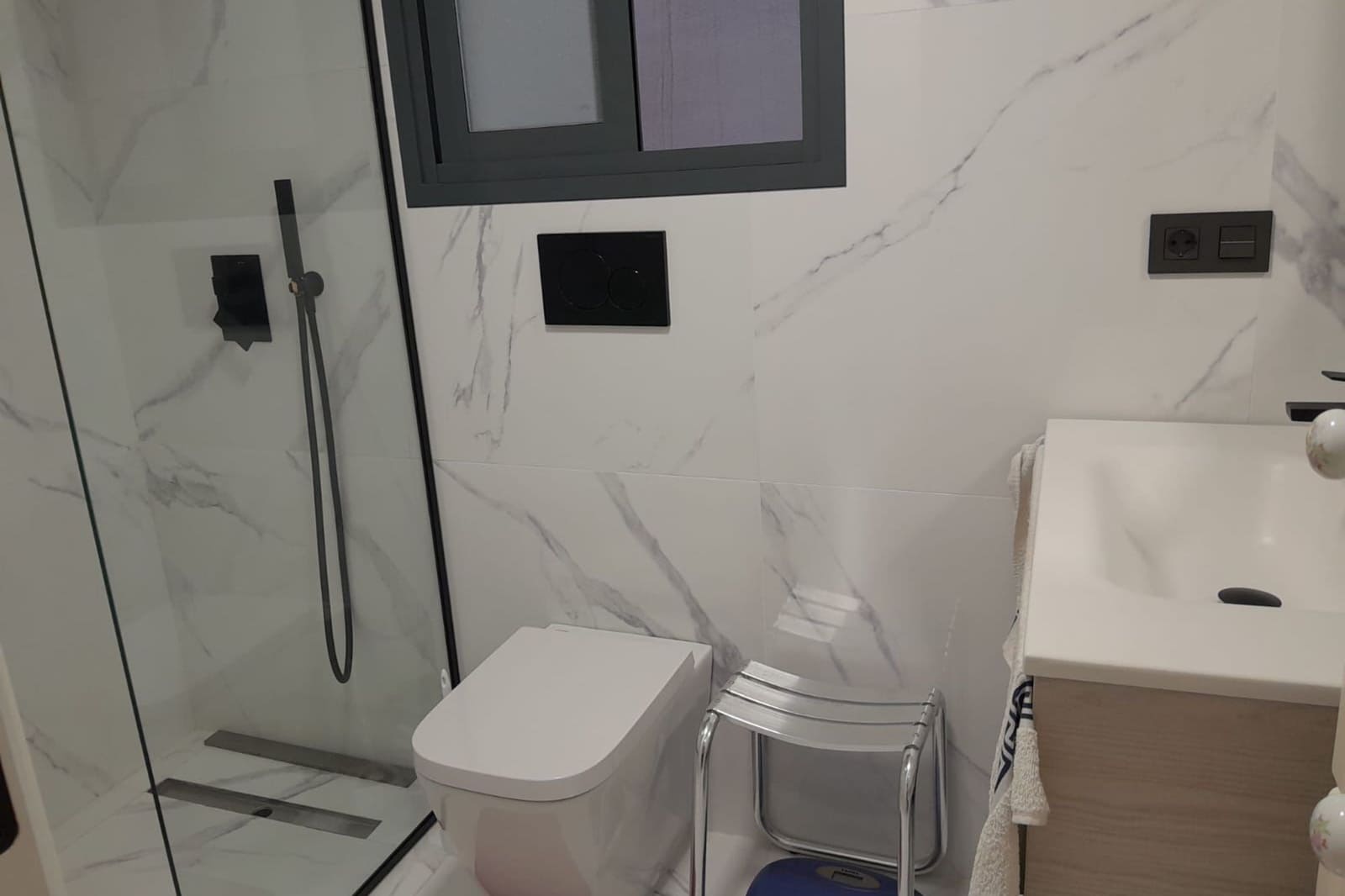 3 sovrum Lägenhet till salu i Torrevieja med pool - 319 000 € (Ref: 9438578)