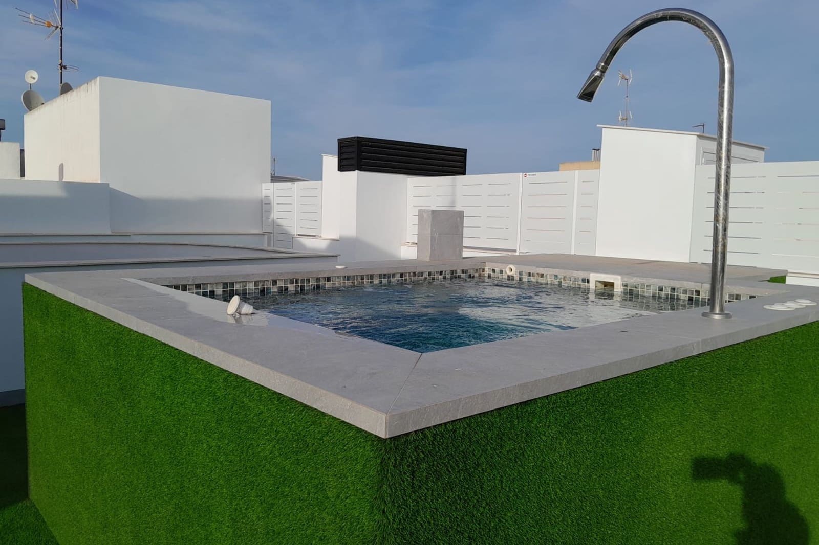 3 sovrum Lägenhet till salu i Torrevieja med pool - 319 000 € (Ref: 9438578)