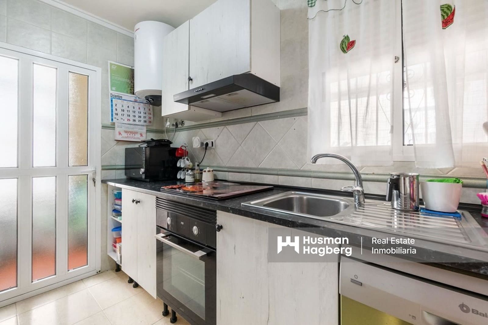 3 bedroom Villa for sale in Villamartin with pool - € 345,000 (Ref: 9438579)