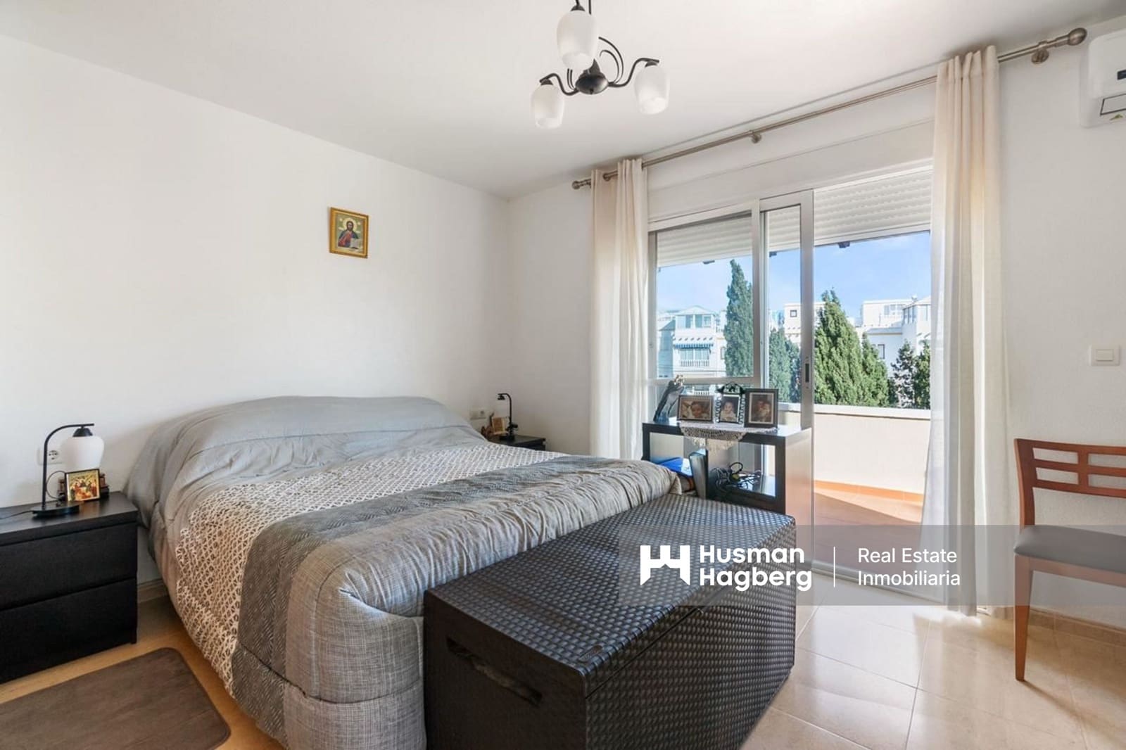 3 bedroom Villa for sale in Villamartin with pool - € 345,000 (Ref: 9438579)