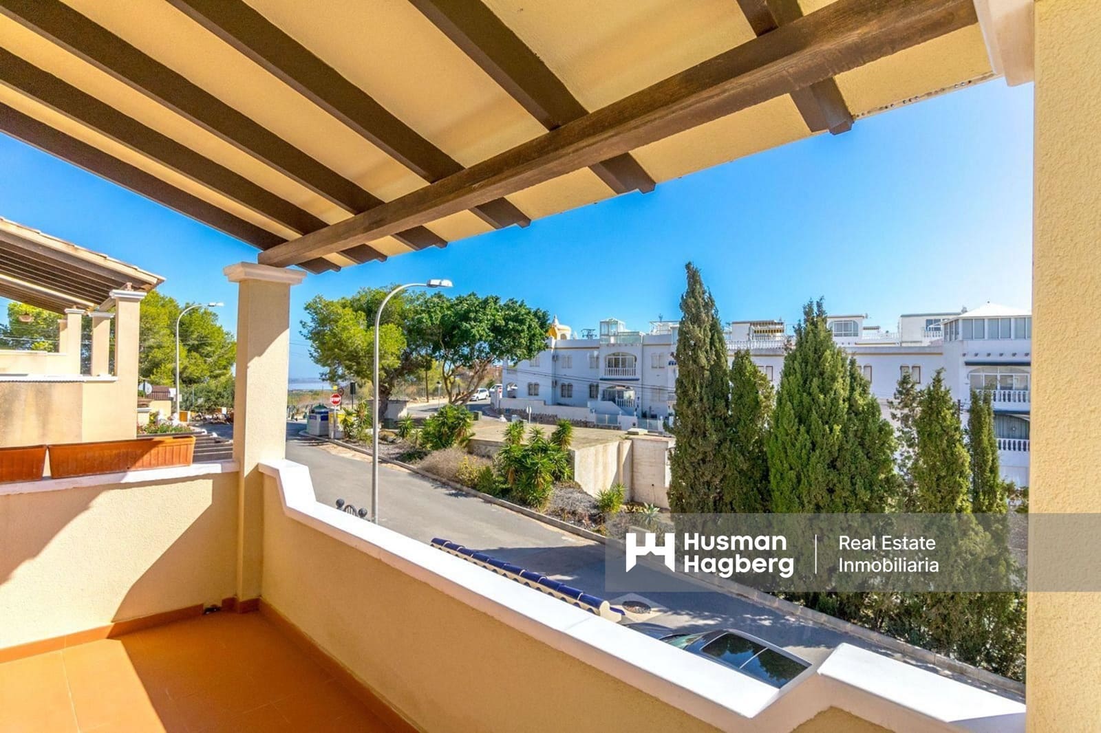 3 bedroom Villa for sale in Villamartin with pool - € 345,000 (Ref: 9438579)