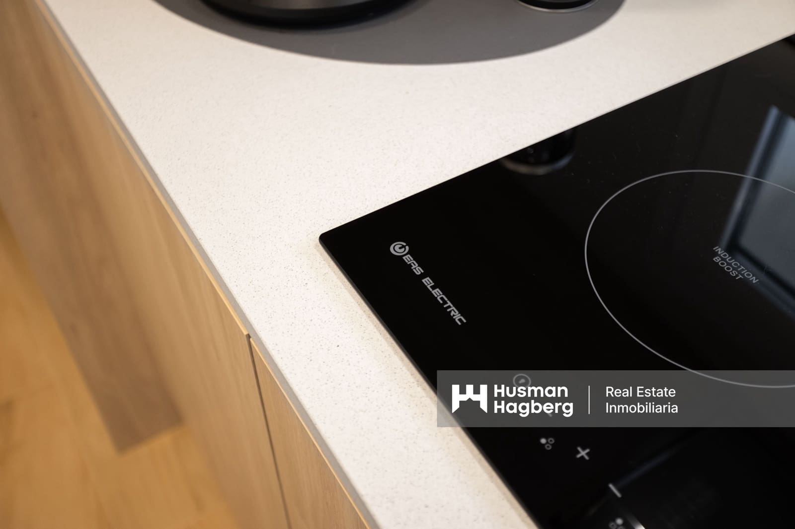 2 bedroom Apartment for sale in Villamartin with pool - € 329,000 (Ref: 9444886)