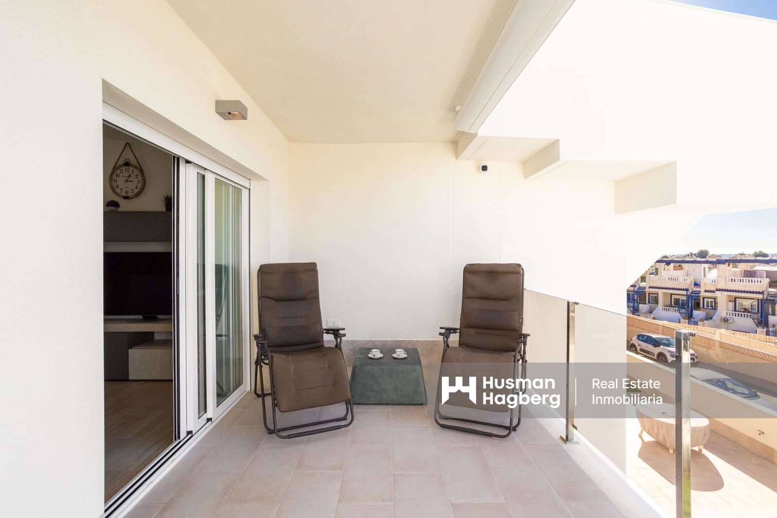 2 bedroom Apartment for sale in Villamartin with pool - € 329,000 (Ref: 9444886)