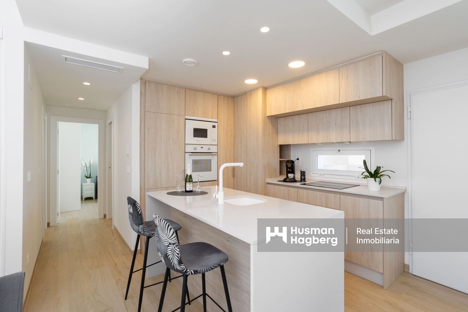 2 bedroom Apartment for sale in Villamartin with pool - € 329,000 (Ref: 9444886)