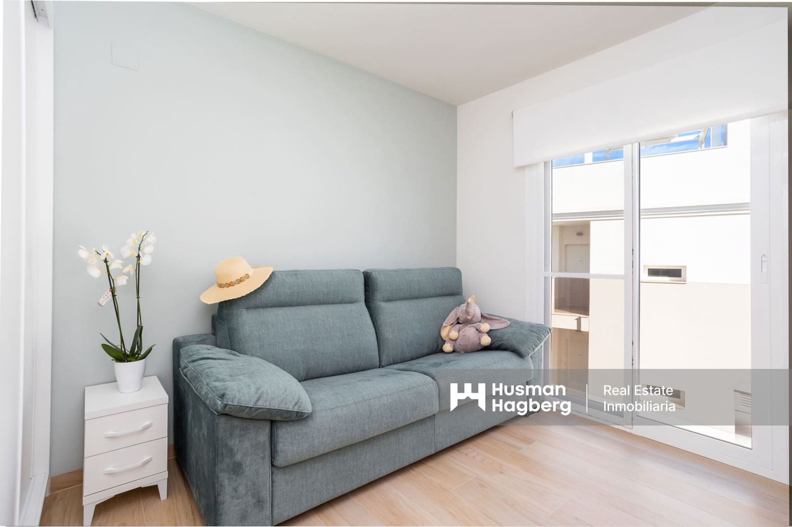 2 bedroom Apartment for sale in Villamartin with pool - € 329,000 (Ref: 9444886)