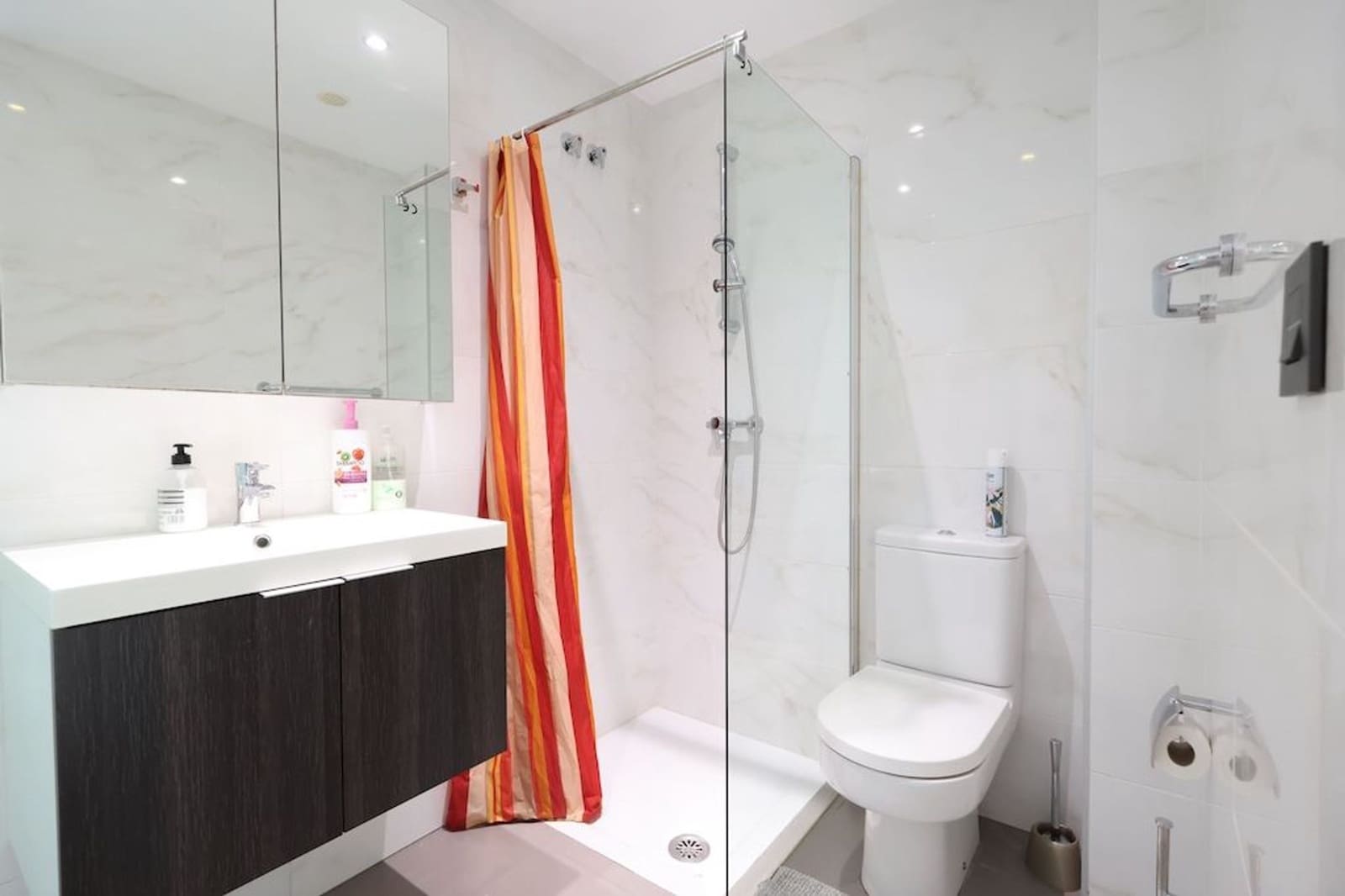 2 makuuhuone Huoneisto myytävänä paikassa Campoamor mukana uima-altaan - 289 000 € (Ref: 9447274)