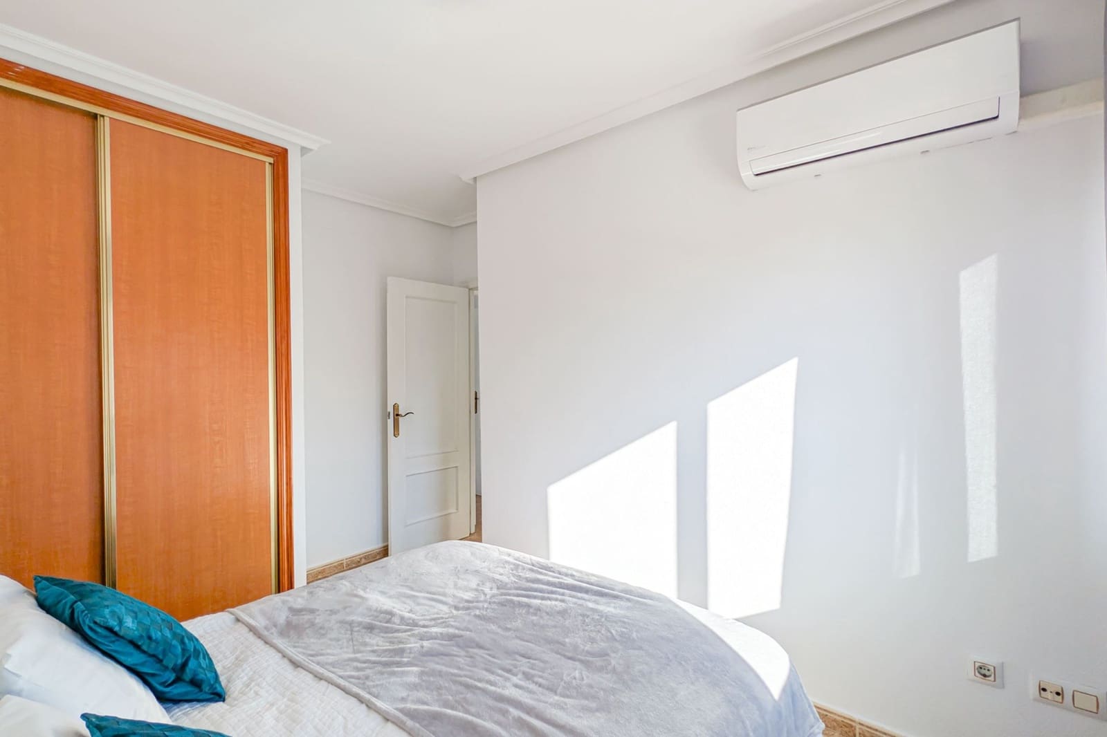 2 soverom Leilighet til salgs i Cabo Roig med svømmebasseng - € 169 000 (Ref: 9453524)