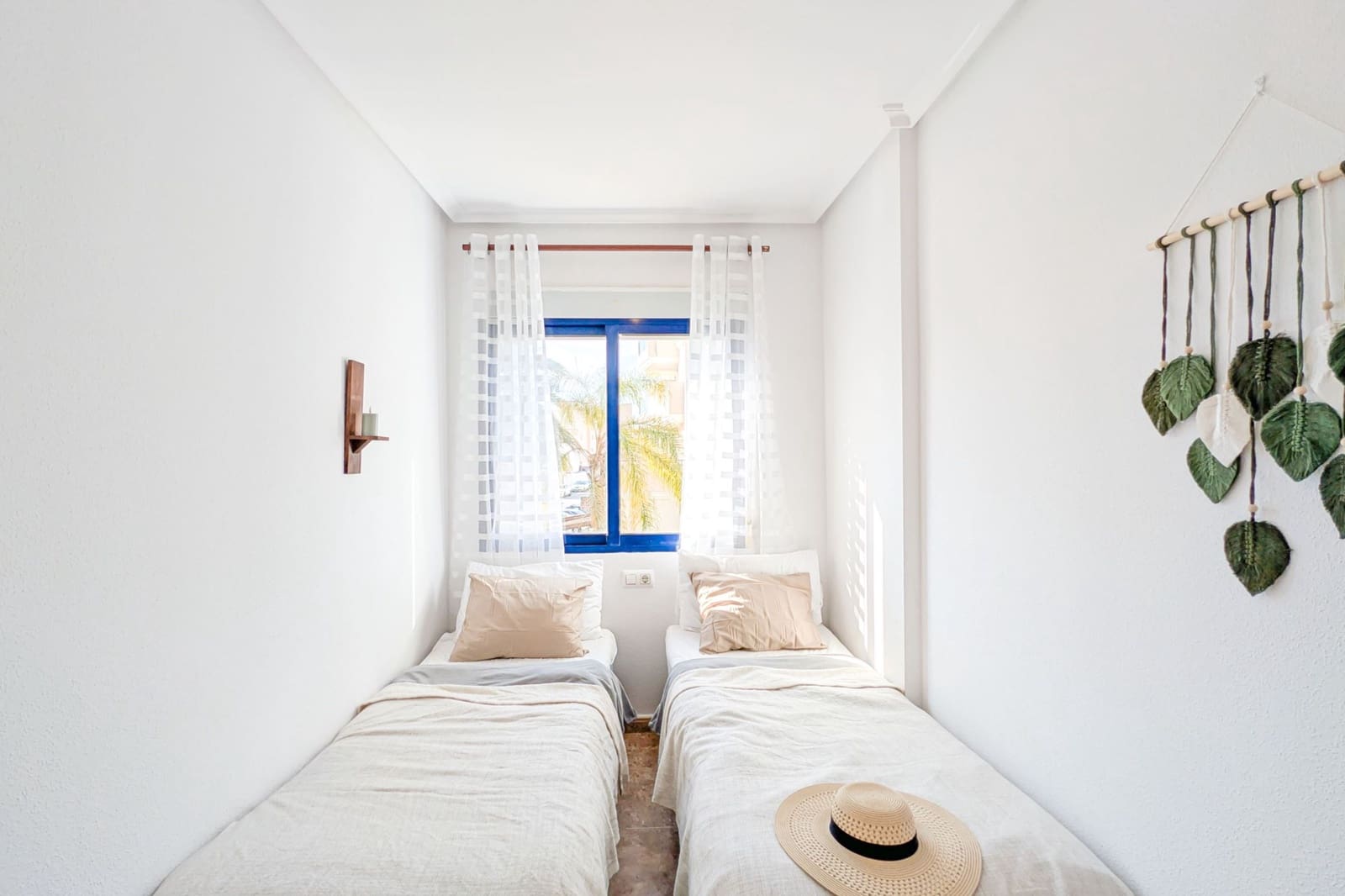 2 soverom Leilighet til salgs i Cabo Roig med svømmebasseng - € 169 000 (Ref: 9453524)