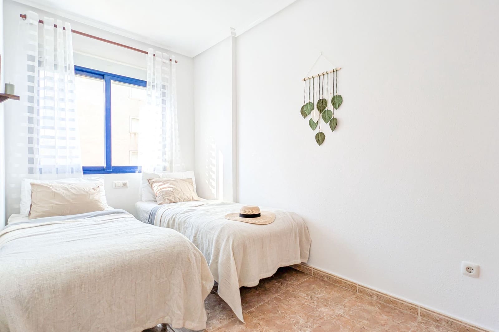 2 soverom Leilighet til salgs i Cabo Roig med svømmebasseng - € 169 000 (Ref: 9453524)