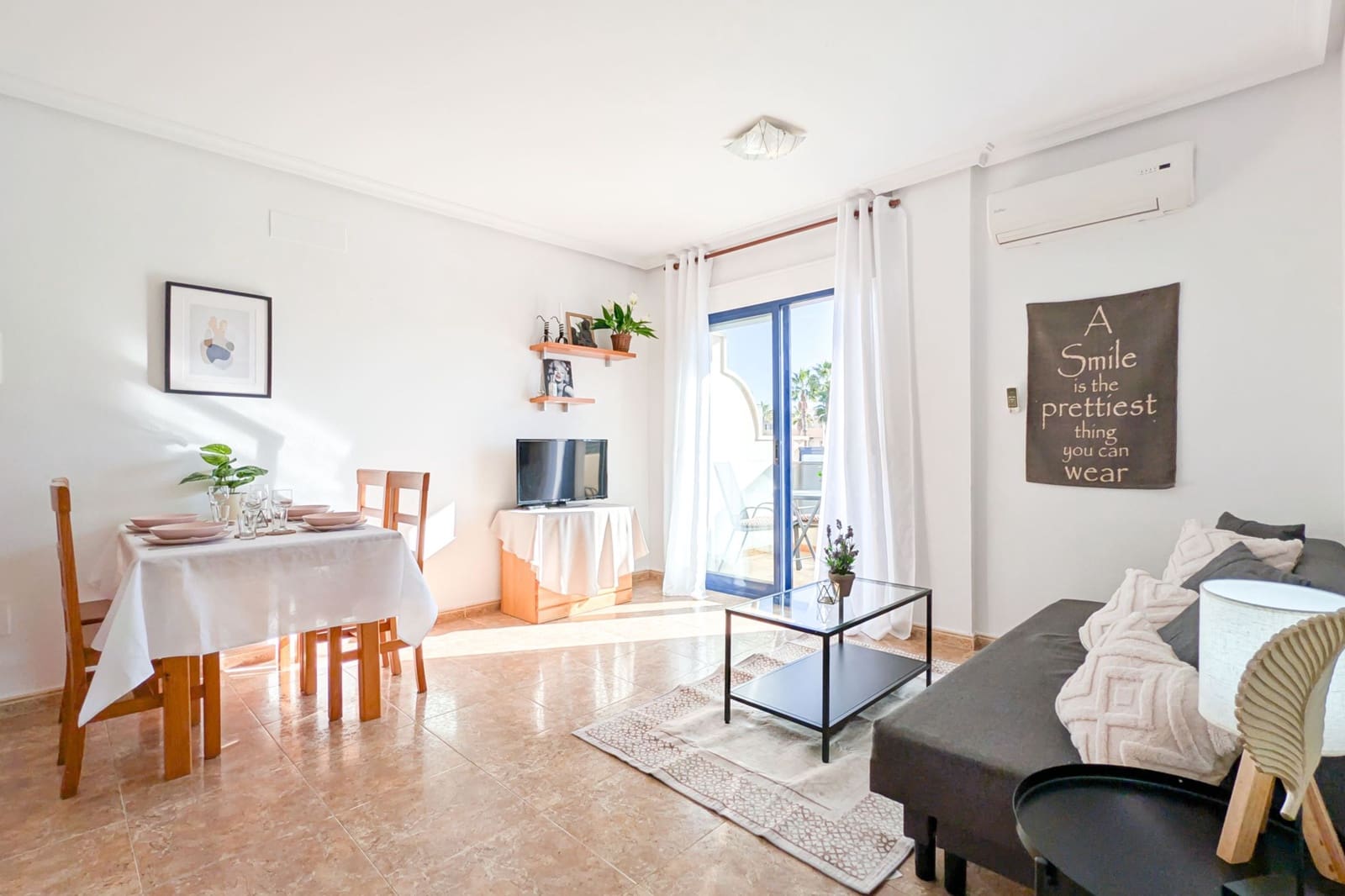 2 soverom Leilighet til salgs i Cabo Roig med svømmebasseng - € 169 000 (Ref: 9453524)